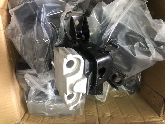 ME21165 Car Engine Mounting 12305-0H040 12305-0H050 For Toyota  RAV4 SUV 2.0 4WD